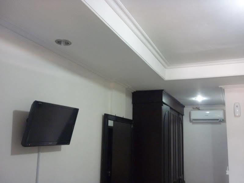 Hotel Puri Tanah Lot Kuta  Exterior photo